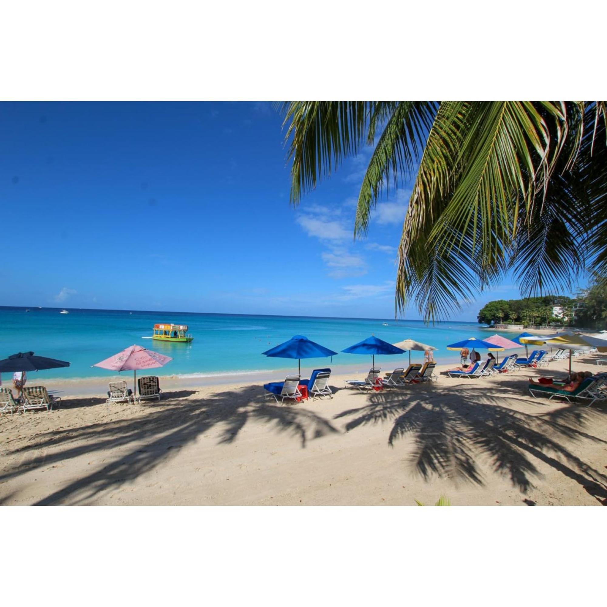 Bora Bora By Blue Sky Luxury Apartment Paynes Bay Room photo